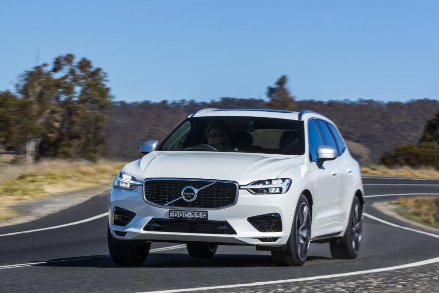  Volvo XC60 T8 Inscription 2017 года  (AU) (фото 3 из 23)